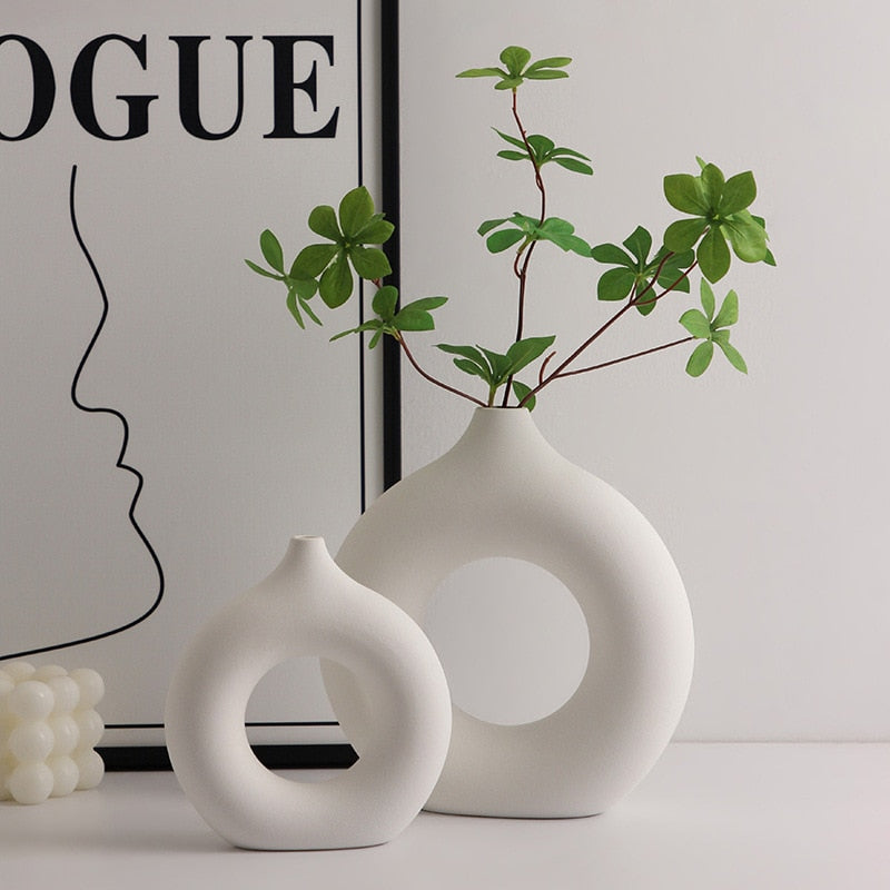 Modern Circle Ring Ceramic Vase