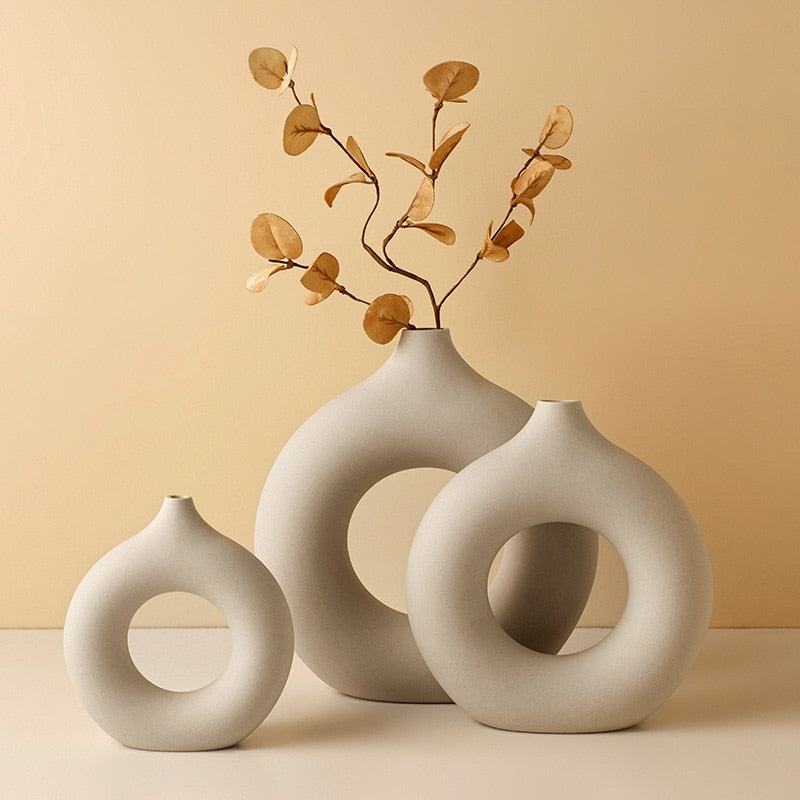 Modern Circle Ring Ceramic Vase